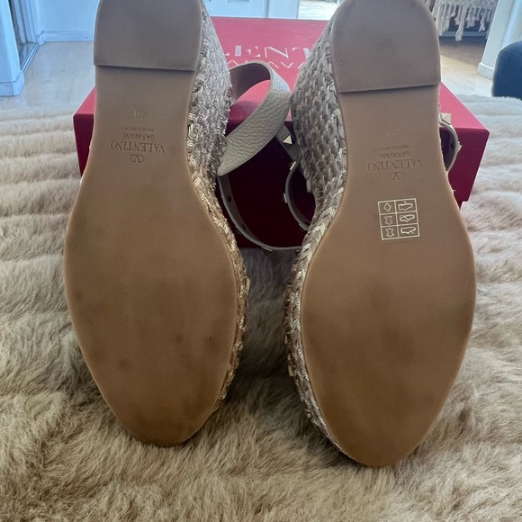 Beautiful Valentino by Garavani Wedge Espadrillas. Size 10US.